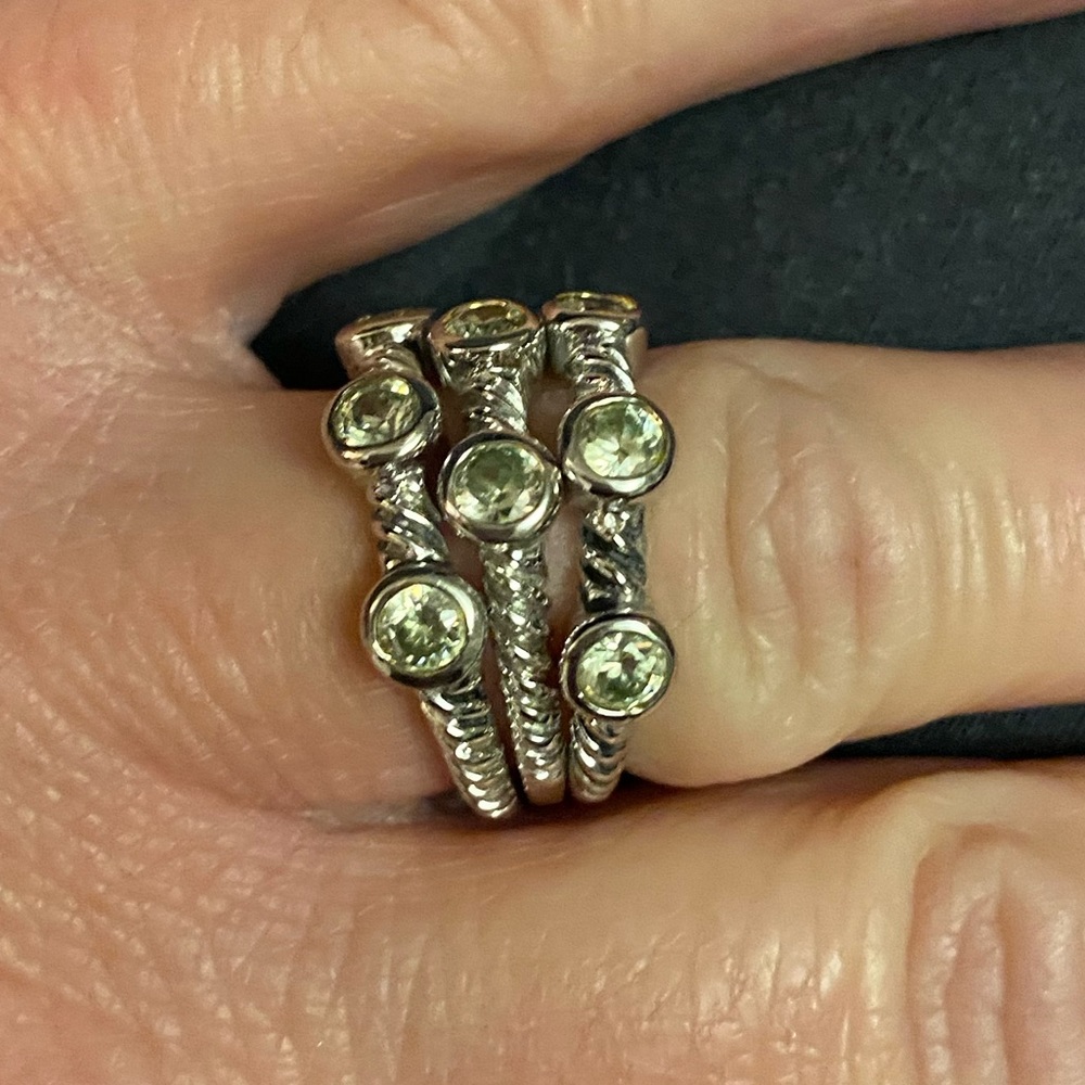 Stackable rings